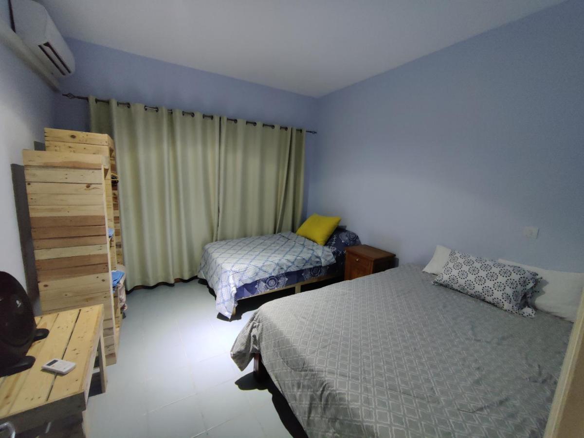 Ashiana Oceanside Apartment Flic en Flac Exterior photo